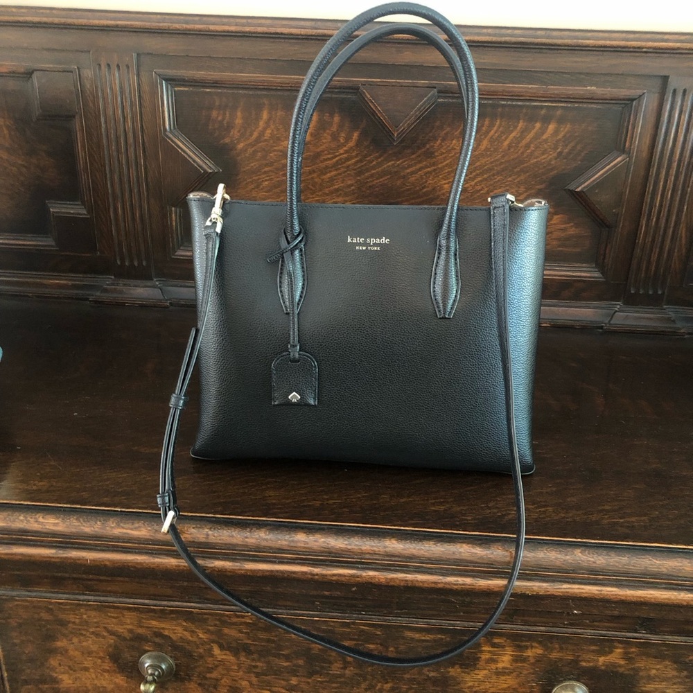Kate ♠️ Spade Classic Black Tote - Picture 10 of 13